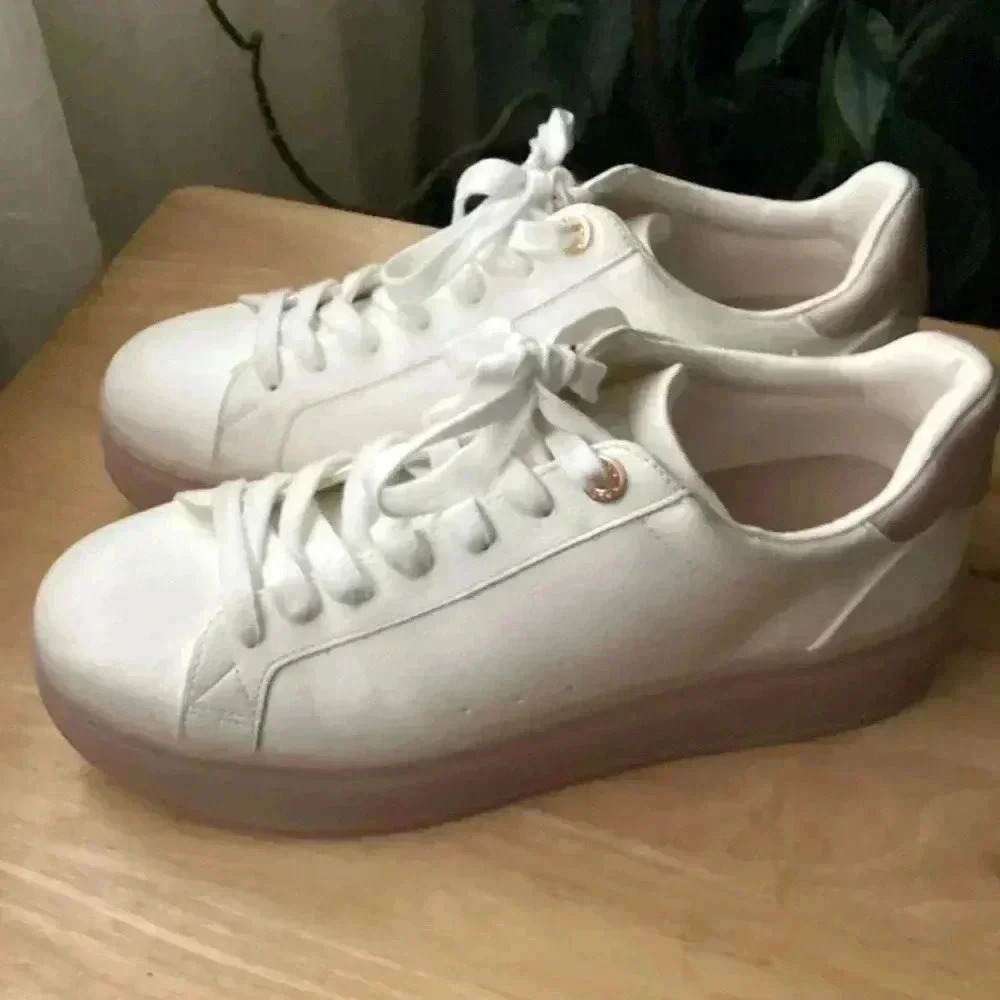 Aldo Blushcloud Women Round Closed Toe Sneakers size US10